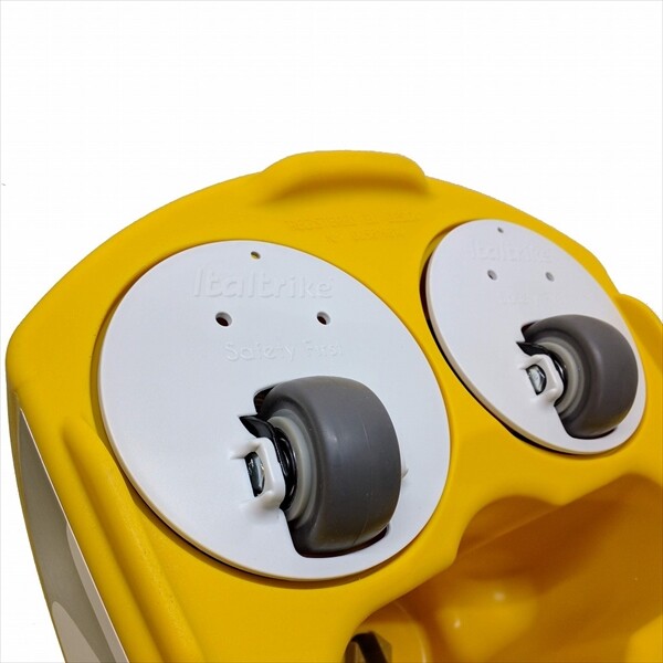 イタルトライク(Italtrike) Ginetta ride on - yellow ジネッタ