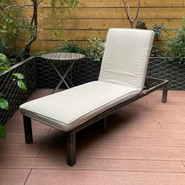 杉田エース パティオ・プティ サハラ・ベッド 660-119 『ガーデンチェア ガーデンテーブル ガーデンファニチャー』 