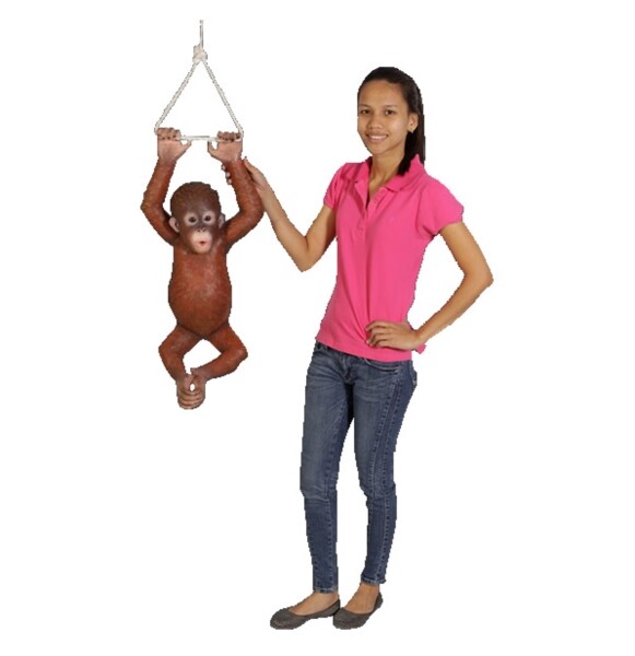 FRP ぶらさがるオランウータンの赤ちゃん / Hanging BaBy Orangutan fr120041 『動物園オブジェ アニマルオブジェ 店舗・イベント向け』 